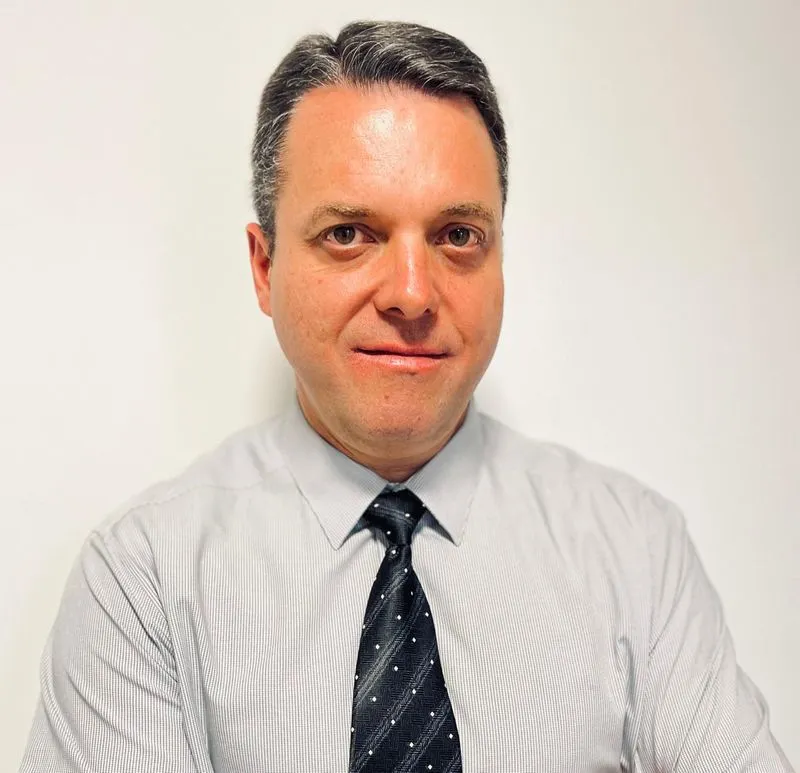 Dr. Alessandro Contó - Médico Perito